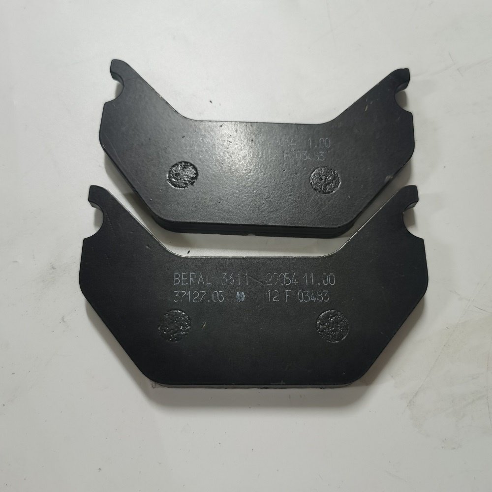 BRAKE SHOE LINING,KIT 923726.0424 923855.1707,800311039 ,801904966,802705420,802311205,802311039,923468.0238,923828.0074 Kalmar