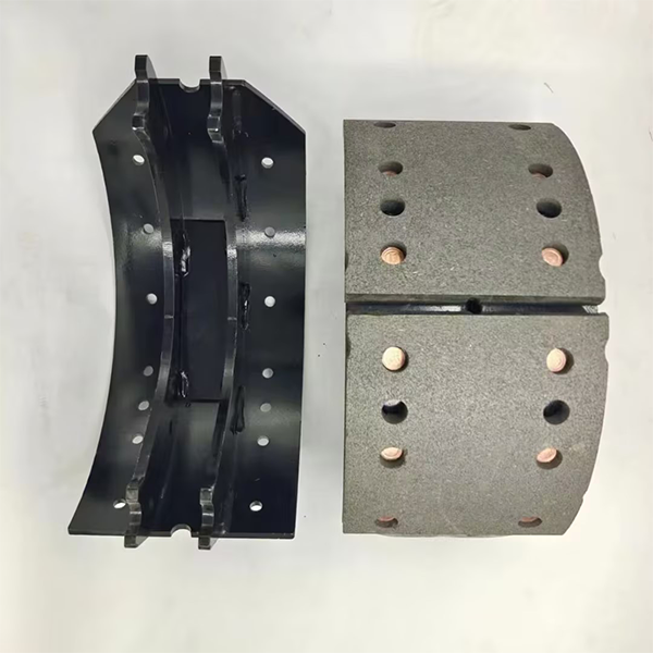 Ho Wo Shac Man Heavy Truck Semi-metal Brake Pads Made in China Brake Pads Disc Brake