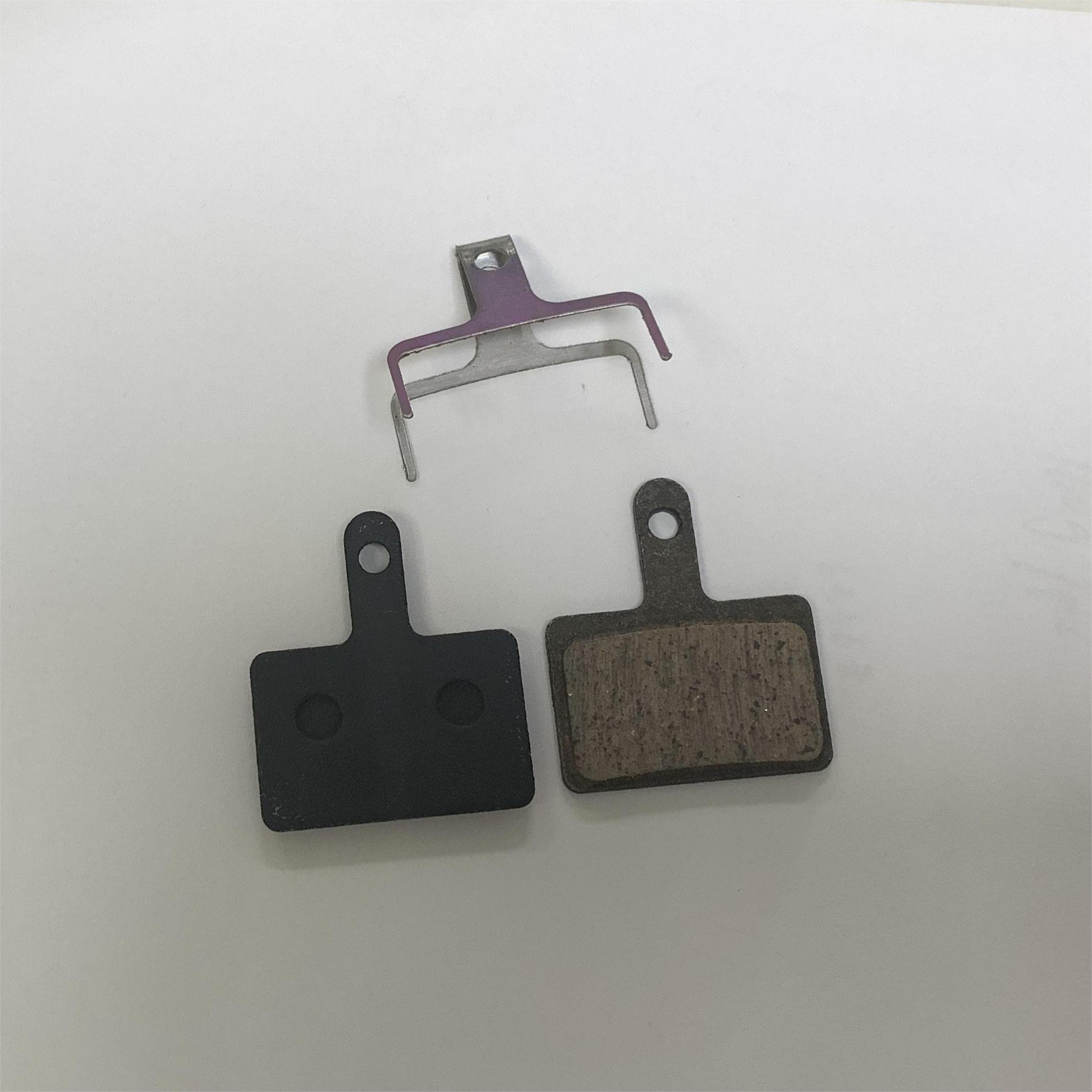 2022 Newest FReactory Bulk Supply Bicycle Resin Brake Pads Heat Resistance Well Performance Mtb Brake Pads