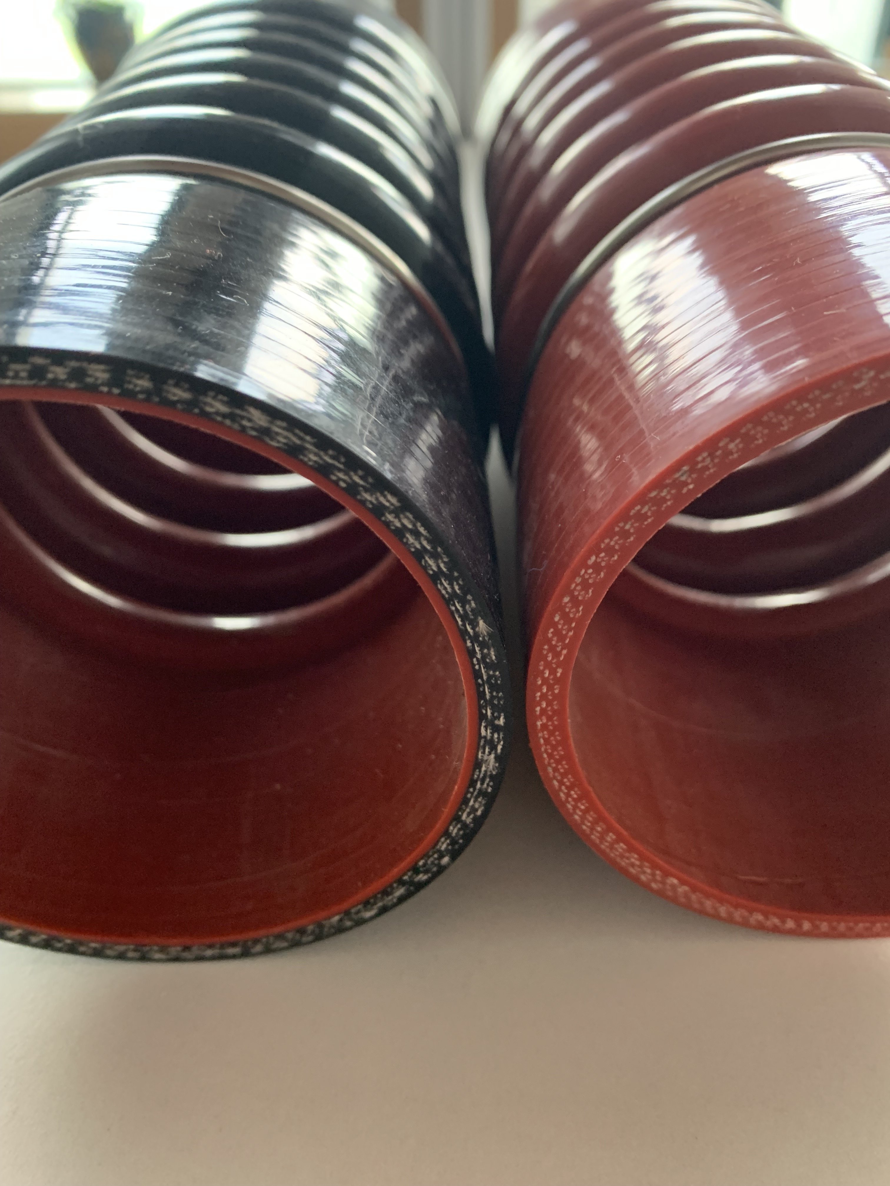 HV-SH22 Hump Silicone Hose/ Turbo Hose (D1=3 1/8 D2=3 1/2 L= 9 7/8inch)