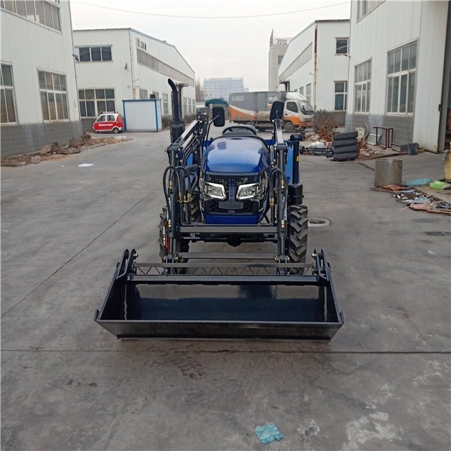 China Made Good Performance 25 hp Tractor with Bucket