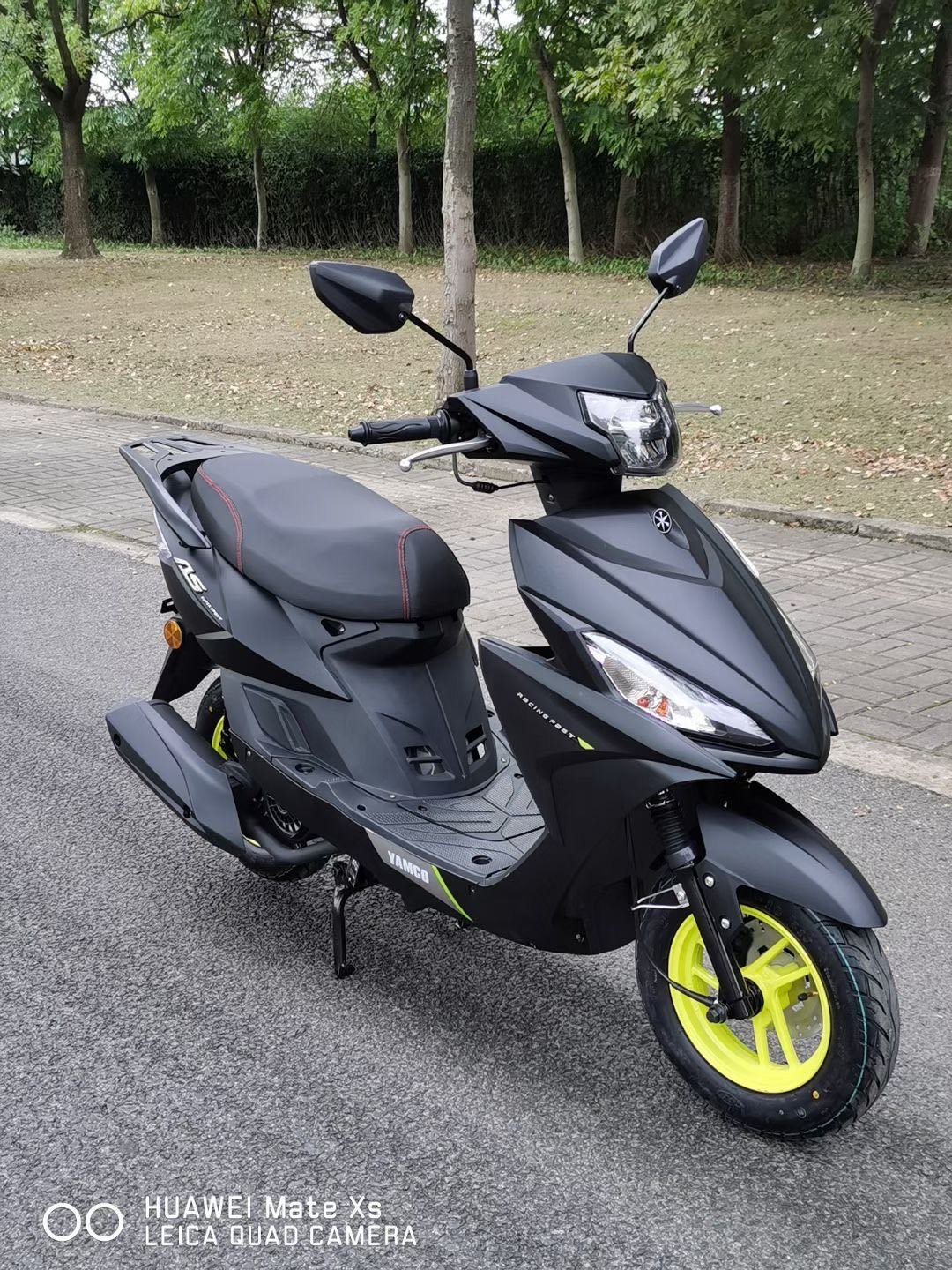 Cheap Electric Scooter, Moped 125cc