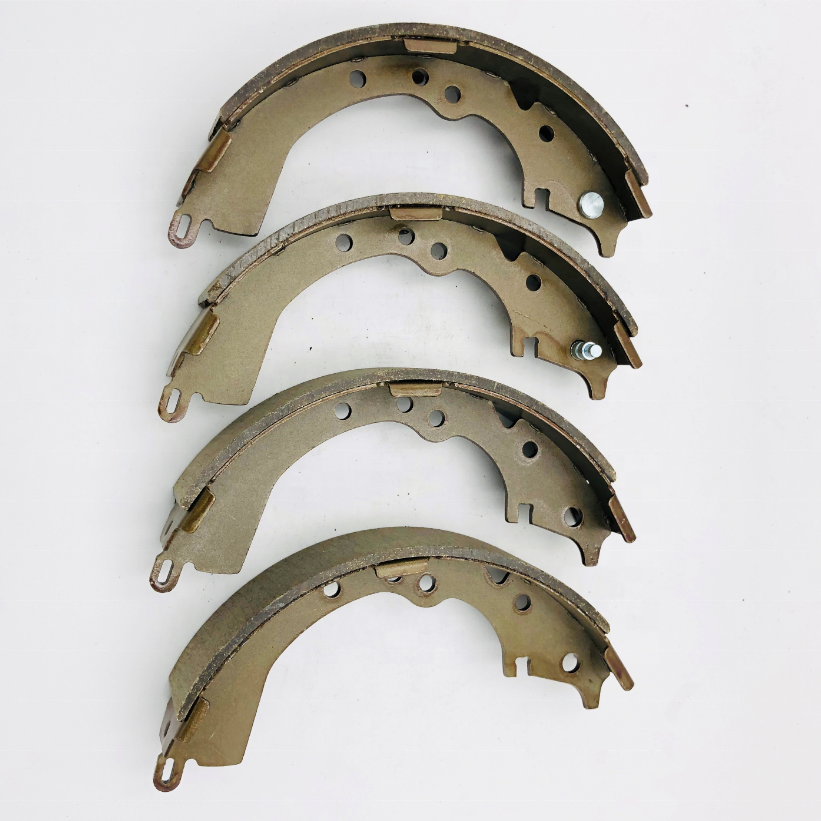 High Quality NAO Bonded Brake Shoe Set K2335 04495-0K010 Apply for HILUX PICK up in After Market