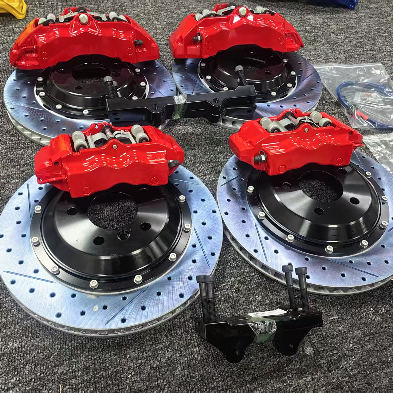 Brake Accessories Spoon Caliper 18Z Front 6 & Back 4 Piston Big Brake Caliper Kit for bmw F36 E92 M3 F22 E39 M5 F56 Series