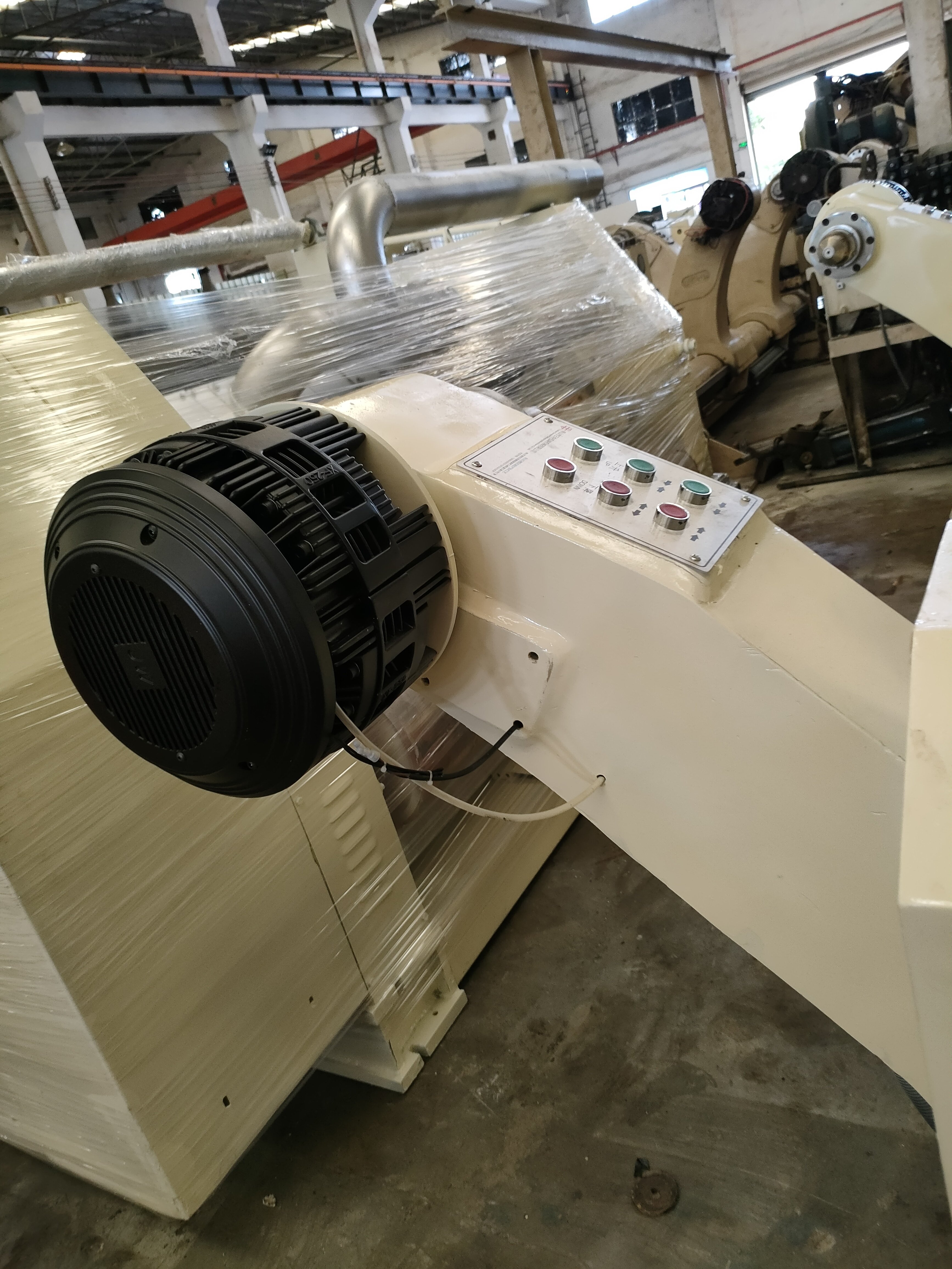 Second-hand Refurbished Cardboard Carton Box Making Machine Hydraulic Shaftless Holder Machine