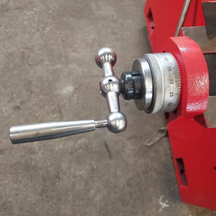 RUNDE Lathe to Rectify Discs and Brake DrumsC9335 Brake Disc and Drum Lathe Machine