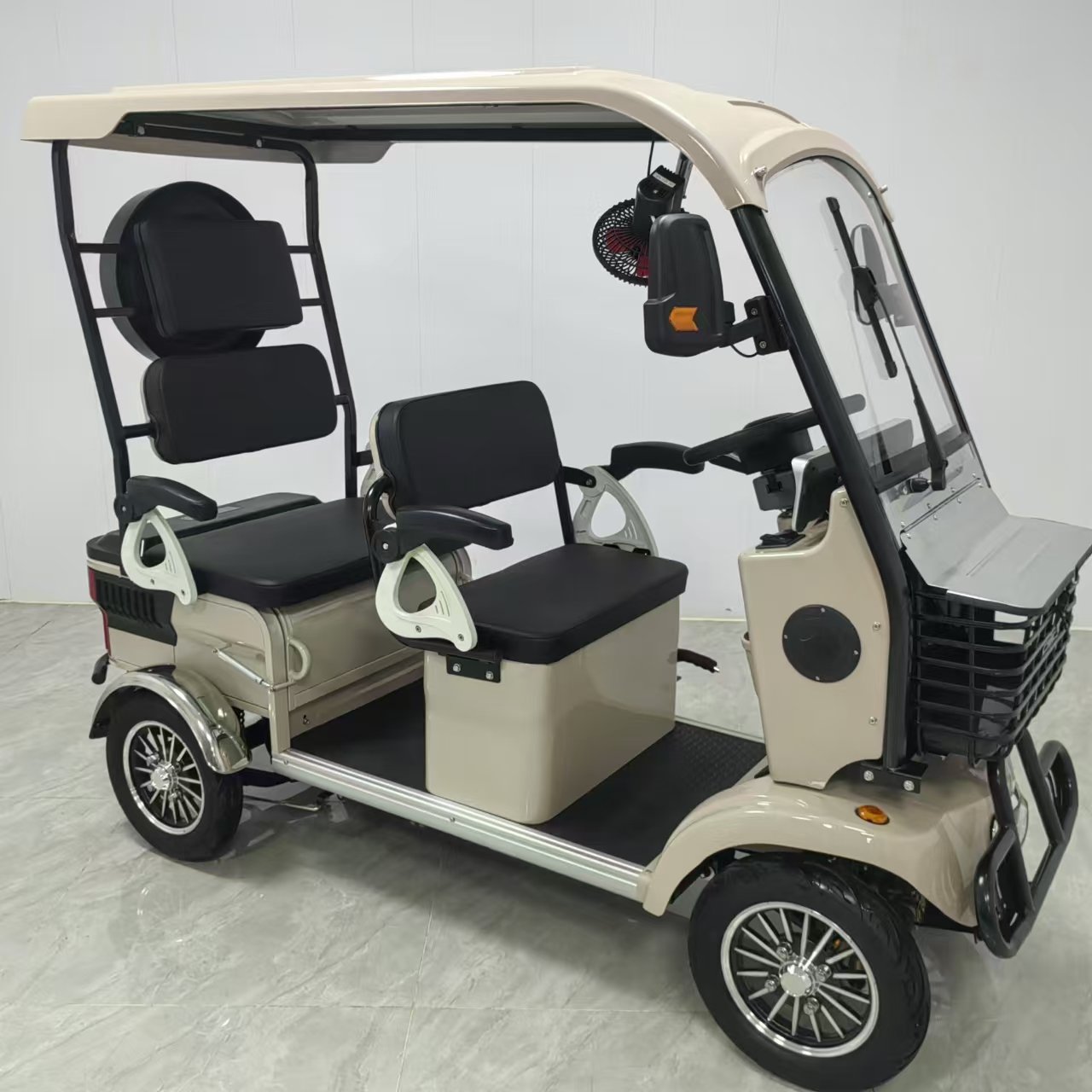Manufacturer Supply 48V 20Ah Premium Electric Golf Cart 4x4 4 Person Electric Assist Four-wheel Truck Cargo
