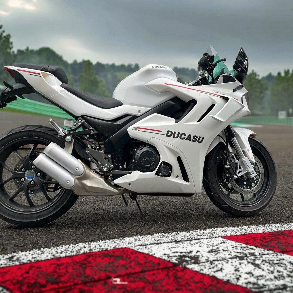 Factory Wholesale 200CC Racing Motorcycles Dual Cylinder Water Cooling Gasoline Sport
