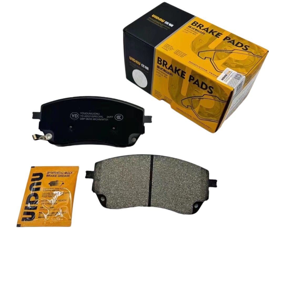 YD-40018 Fast Delivery of Original Factory Quality 4048065700 4050058600 Rear Ceramic Brake Pads for Geely Okavabgo