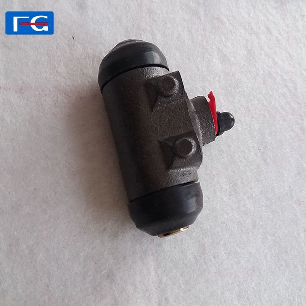 Cheap Price 3 Wheel Motorcycle Brake Pump Parts No 2871400201 High Quality Wheel Brake Pump