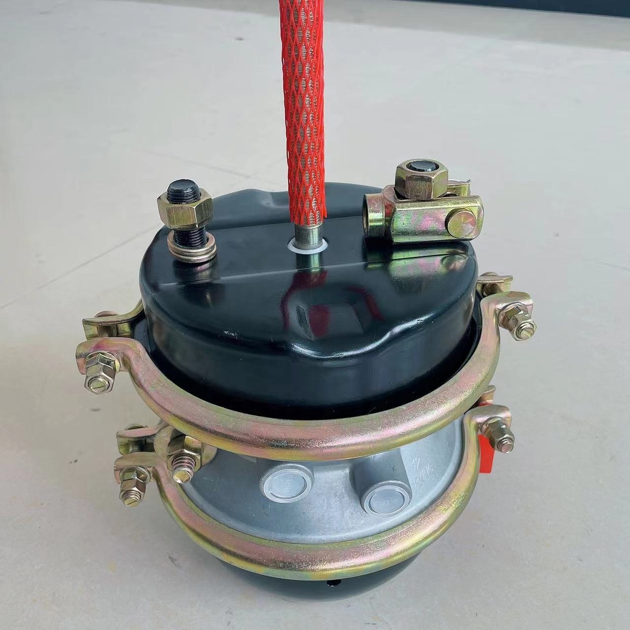 Factory Wholesale Heavy Duty Truck Parts T3030DD Air Spring Brake Chamber for Truck Drum Axle