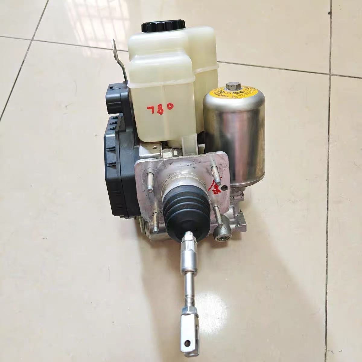 For Toyota LC120 LC150 Cruiser LC200 FJABS Pump Brake Master Cylinder Original Disassembly Used Brake ABS Pump Assembly