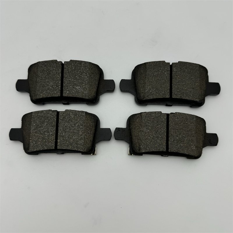 Factory Wholesale High Performance Hot Selling Car Brake Accessories D1915 BP34010 for GM Auto Parts Disc Car Brake Pads
