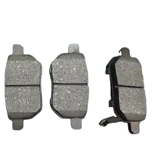 D1354 04466-12130 Auto Spare Parts High Quality Ceramic Brake Disc Brake Pad