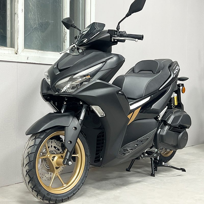 2025 NVX 150cc Gas Scooter New Arrival Powerful 4 Stroke Water Cooled Engine 105km/h Max Speed ABS Disc Brake Gasoline
