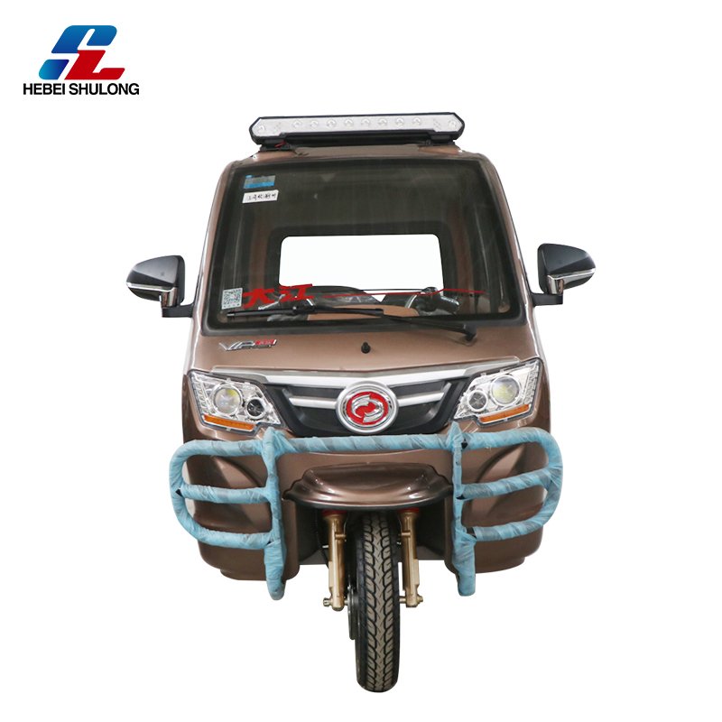 Popular Passenger Gasoline Tricycles Made in China for Passengers