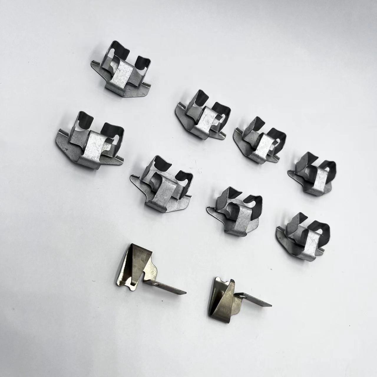 D1067 Brake Pad Accessories Fitting Kits Repair Kit Clips for FORD 5C3Z-2200-BA Disc Brake Repair Kit