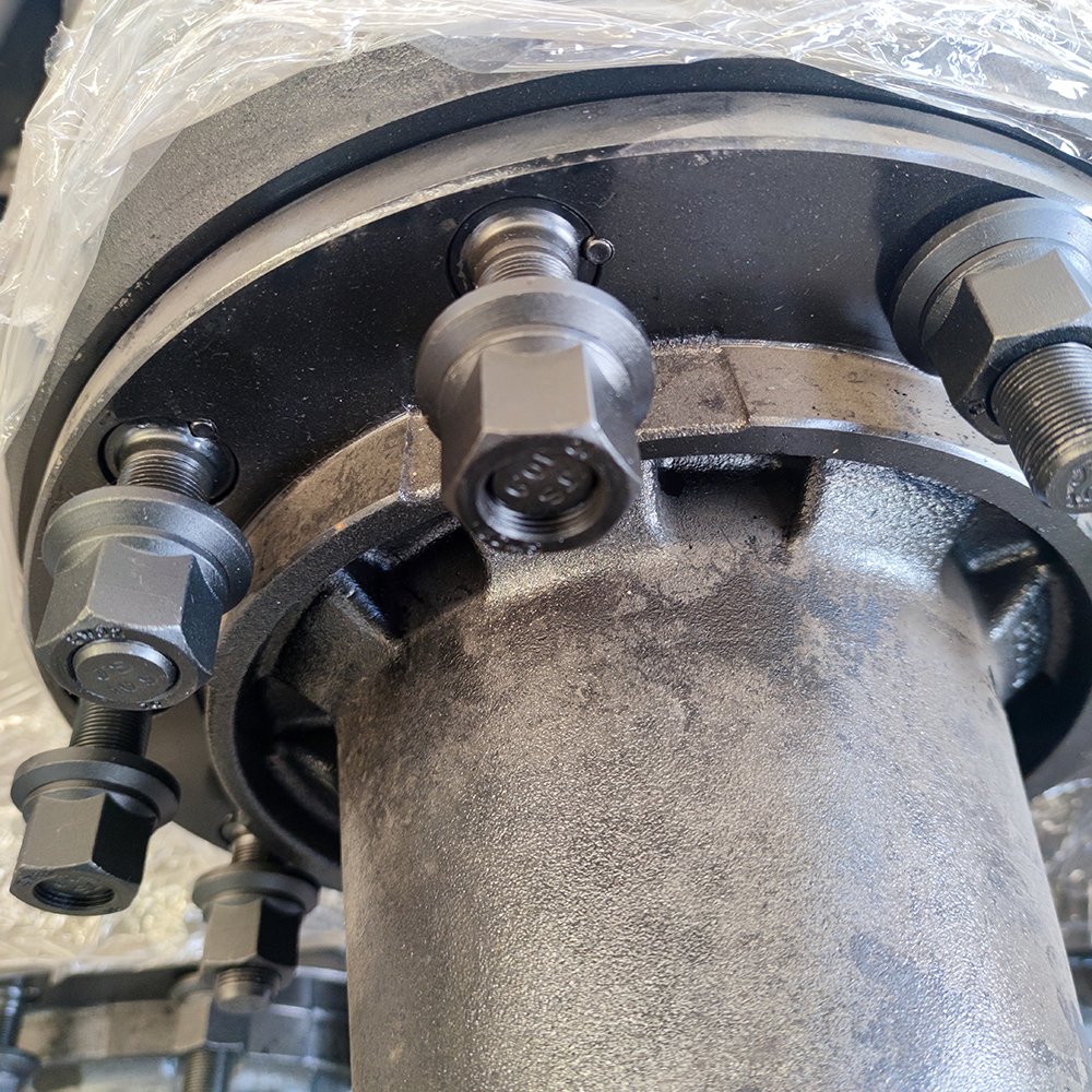 2023 Factory Manufacturing 5000 KG Axles 7K TK - 7000 Lb Electric Brake 8 Lug Trailer Axle