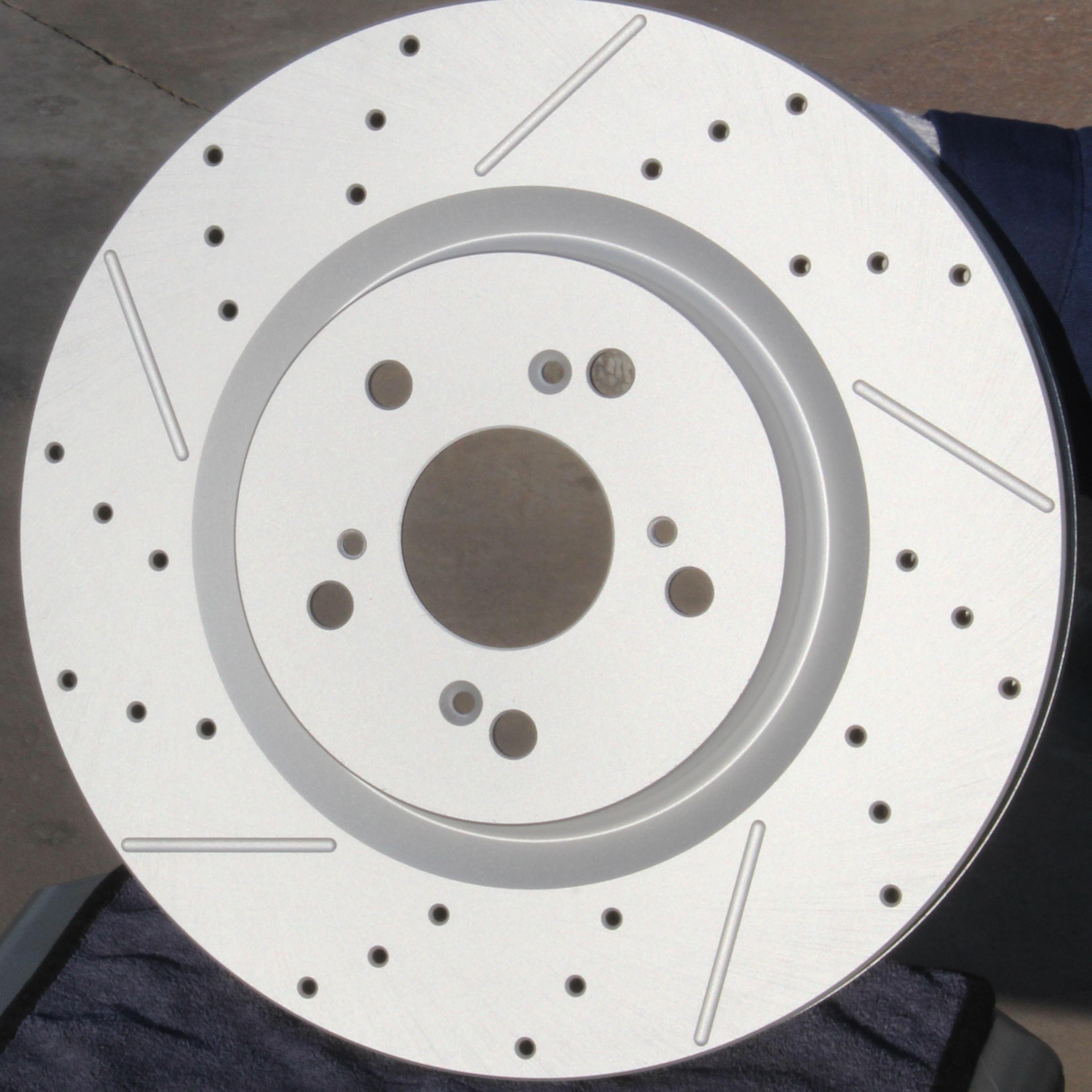 Front Brake Disc Rotor for 5 Series and 7 Series Installed on Front Wheels for 34116785669 Models