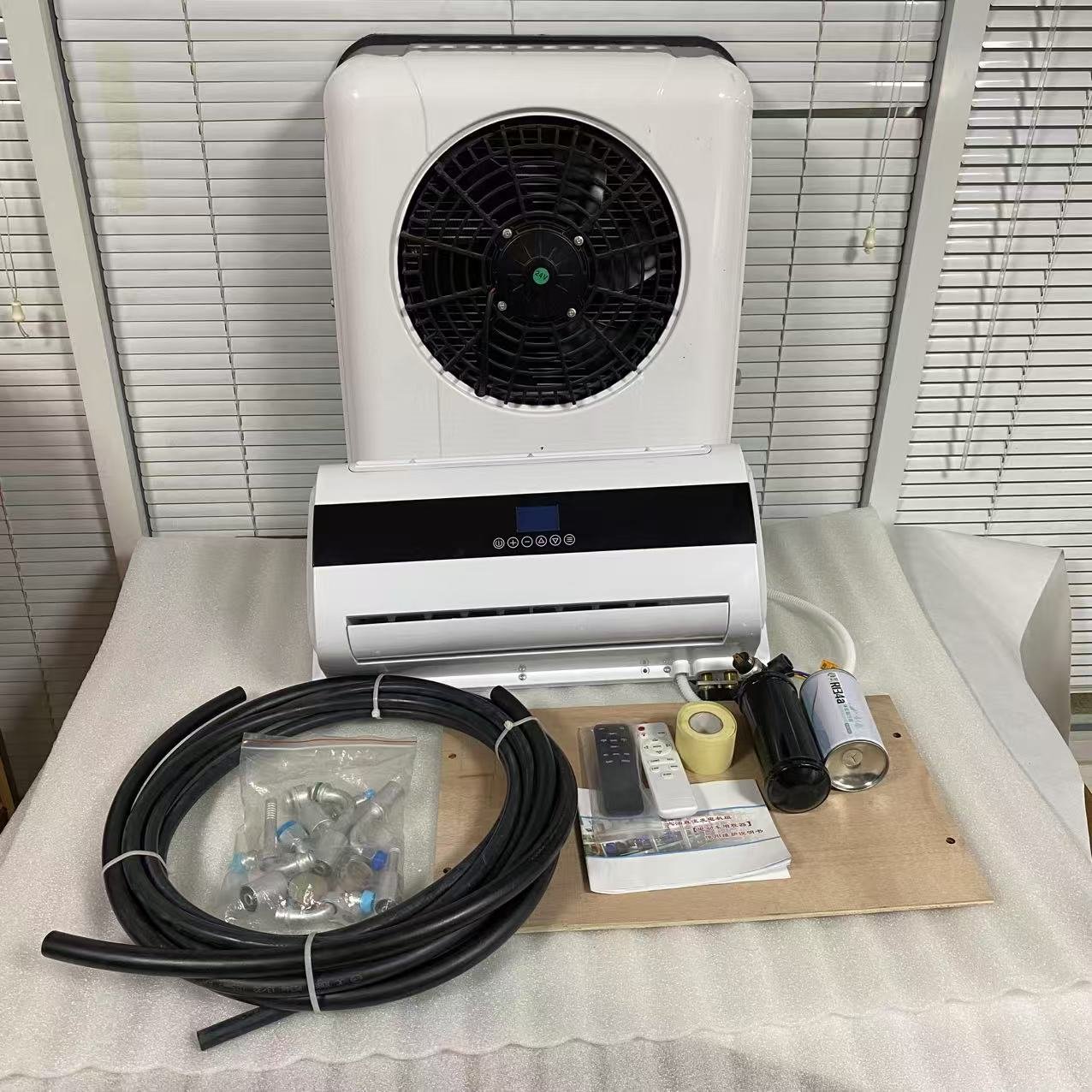 12V/24V Truck Van Cabin Parking Air Conditioner Auto Parking Conditioner for Trucks