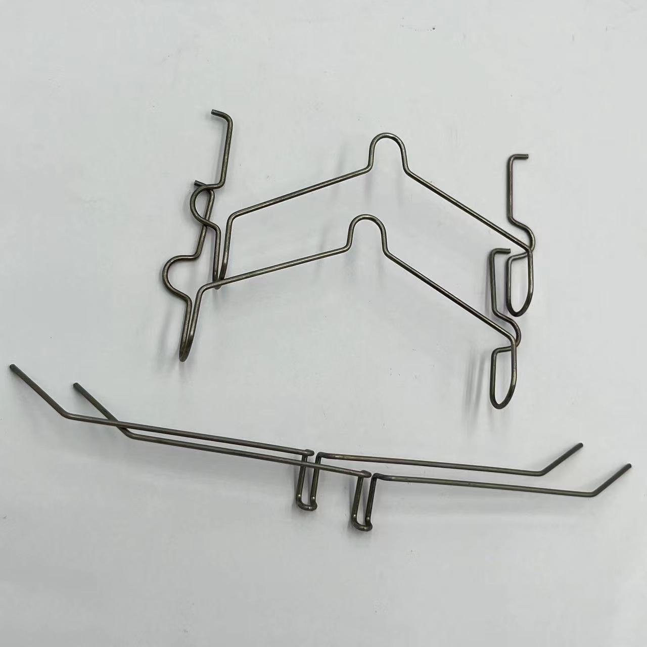 D1303 Auto Part Front Disc Brake Pad Holder Clip for Lexus 04465-60280
