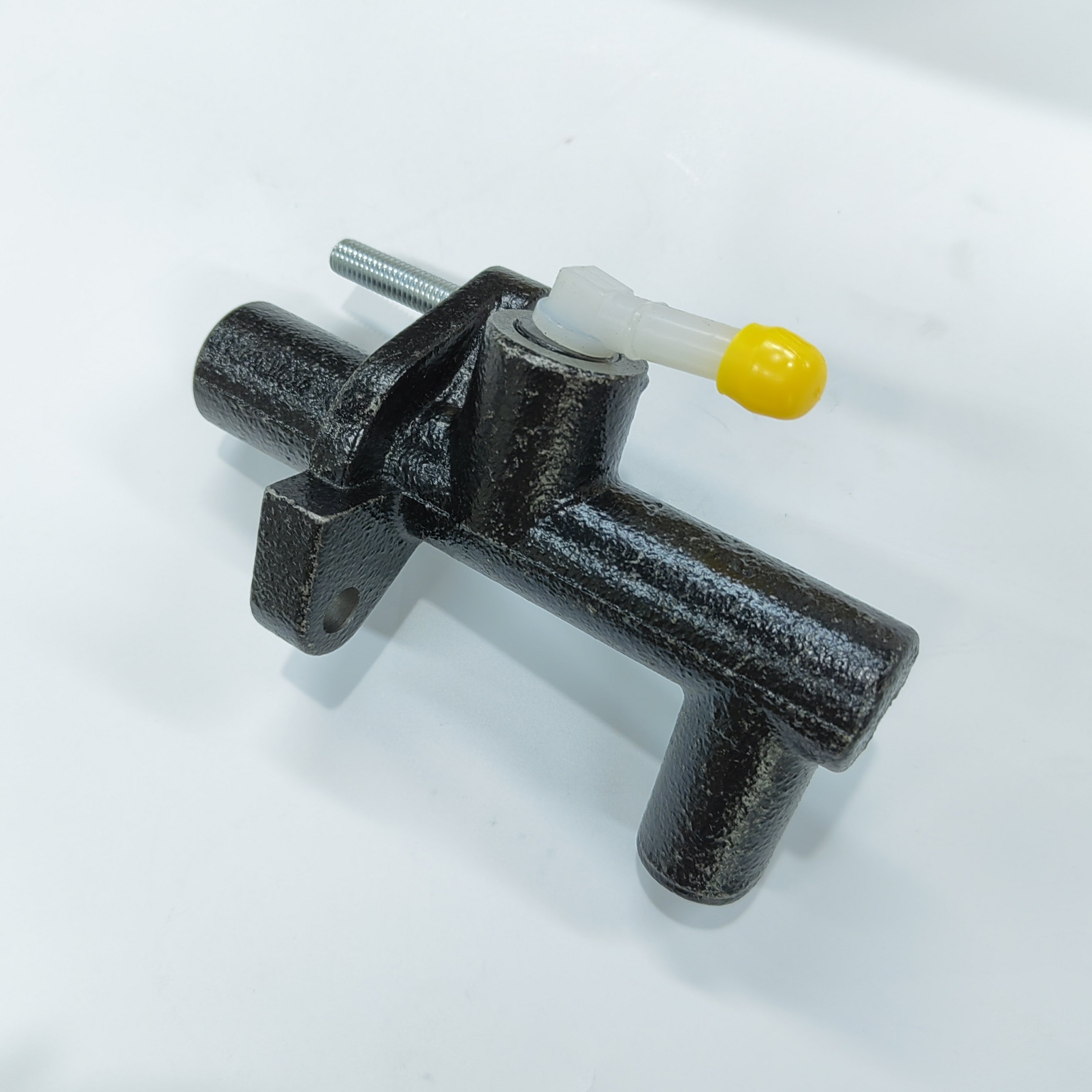 OE BR70-41-990 Brake Clutch Master Cylinder for Mazda 323/GB(90-95) OEM 95-03-397 J2503017