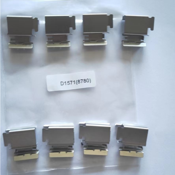 China Suppliers Car Brake Pad Accessories Brake Kit Auto Disc Brake Pad Clips for Toyota Nissan Hyundai