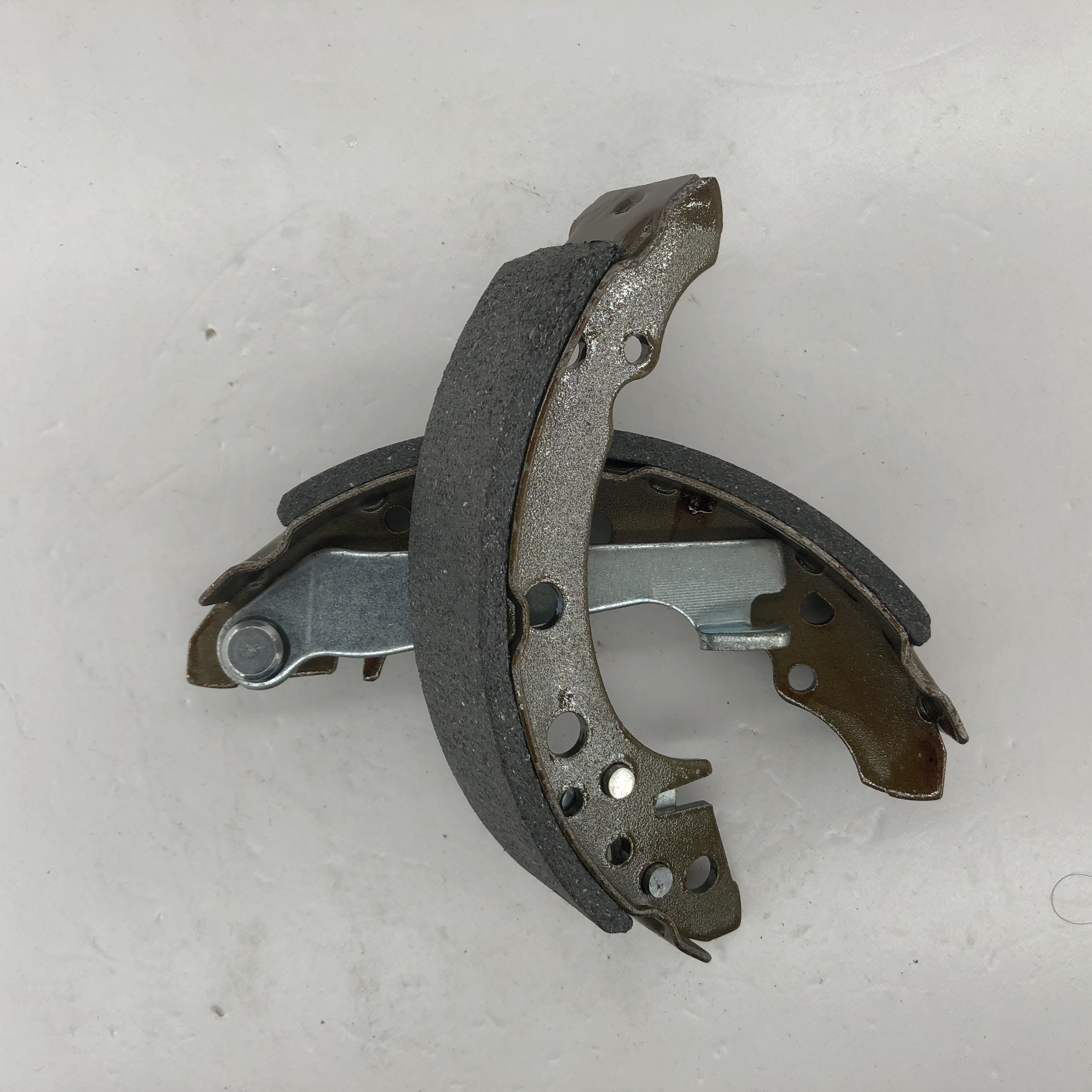 171 609 525 a GS8166 Antec Auto Brake System Parts Rear Axle Semi-metallic Brake Shoes FSB191