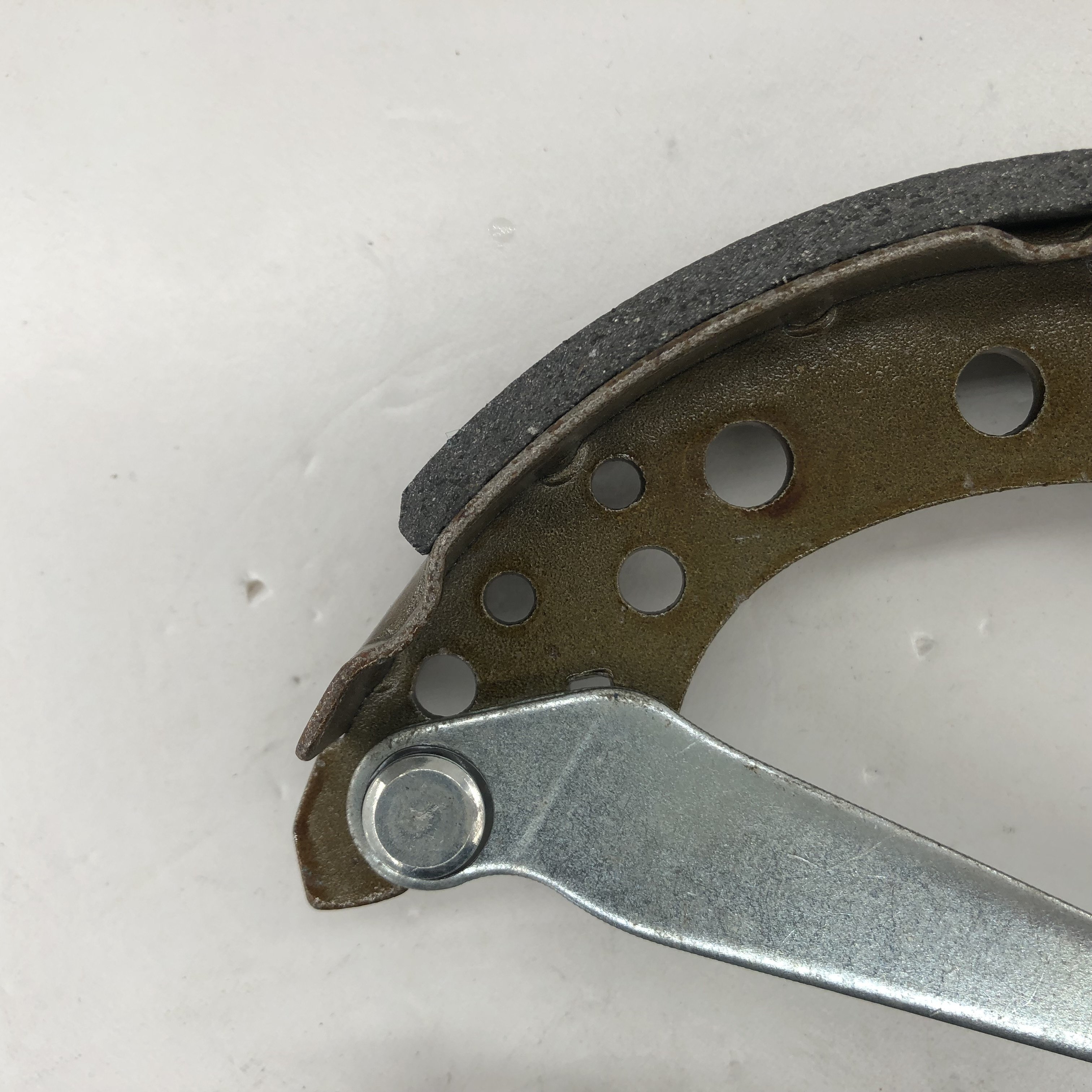 171 609 525 a GS8166 Antec Auto Brake System Parts Rear Axle Semi-metallic Brake Shoes FSB191