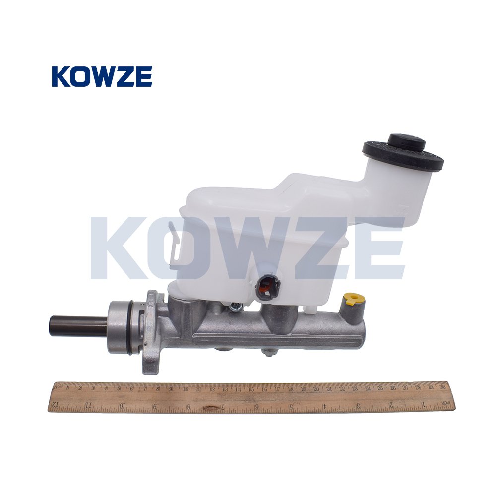 Auto Spare Parts Brake Master Cylinder Pump Assy for Toyota HILUX VIGO 47201-0K020