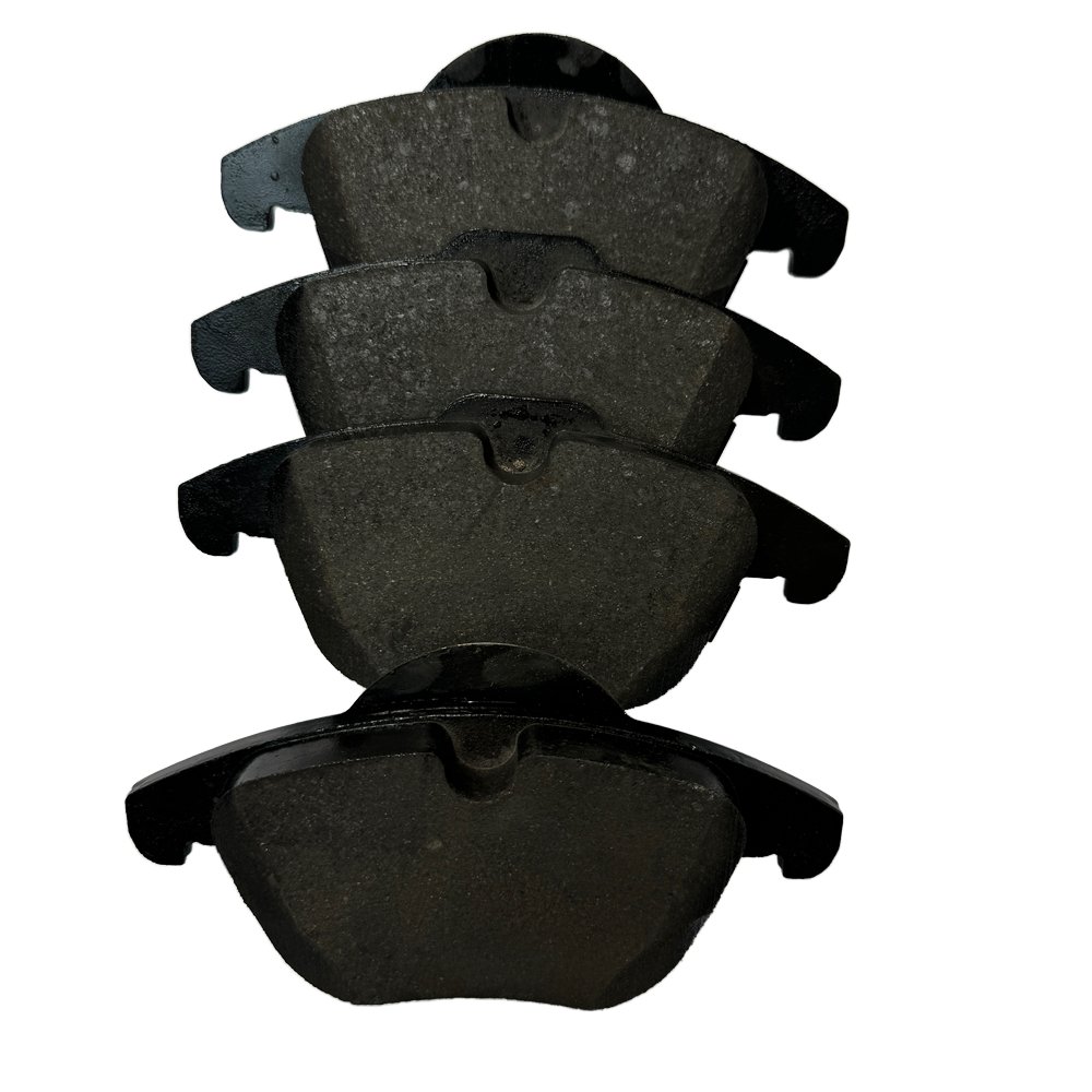 Good Quality Brake Pads Front LR134693 Front Brake Pads Auto Parts Rear Brake Pads Set