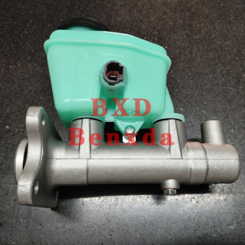 New 47201-60540 47201-60570 Brake Master Cylinder for Toyota Land Cruiser 4500 HZJ80 FZJ80 HDJ80