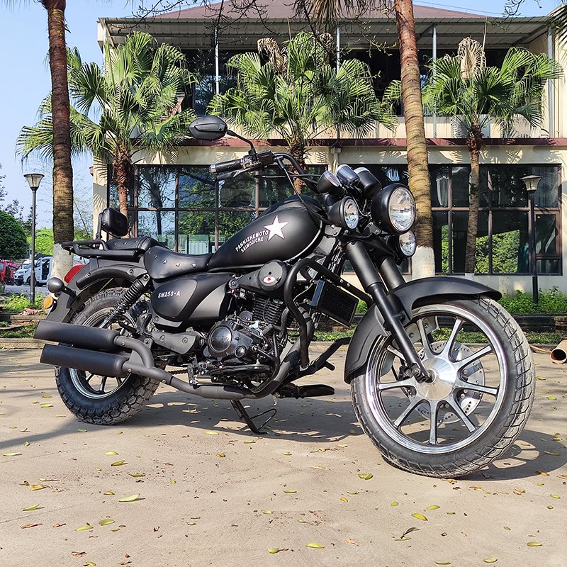 300cc 250CC Chopper Motorcycle Sports Scooter Cool Vintage Motorcycle Power for Men with Gas