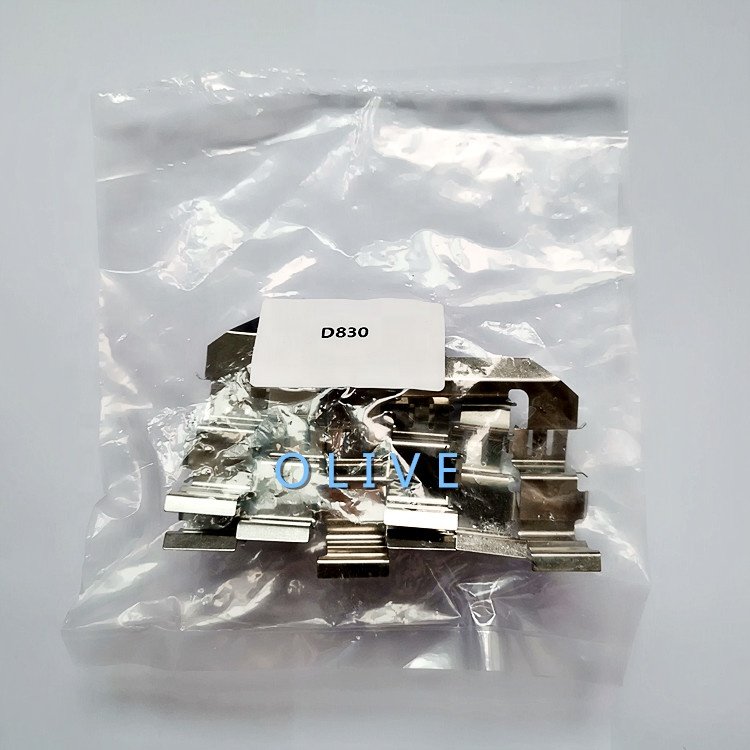 Car Brake Pad Clips D830 Break Pad Repair Kit for Nissan