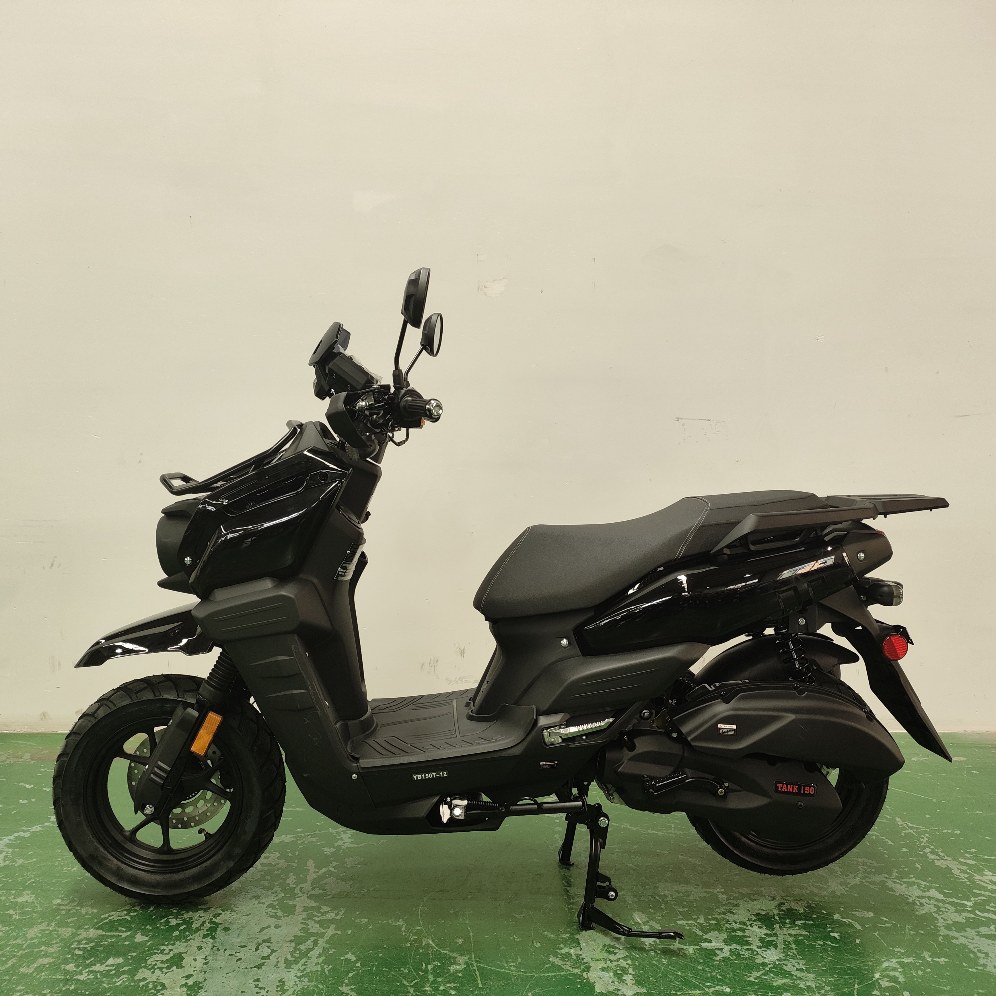 EPA Certified 150cc 200cc Gasoline Scooter with Front & Rear Disc Brakes Hot Selling Adult Motorcycle for US Market
