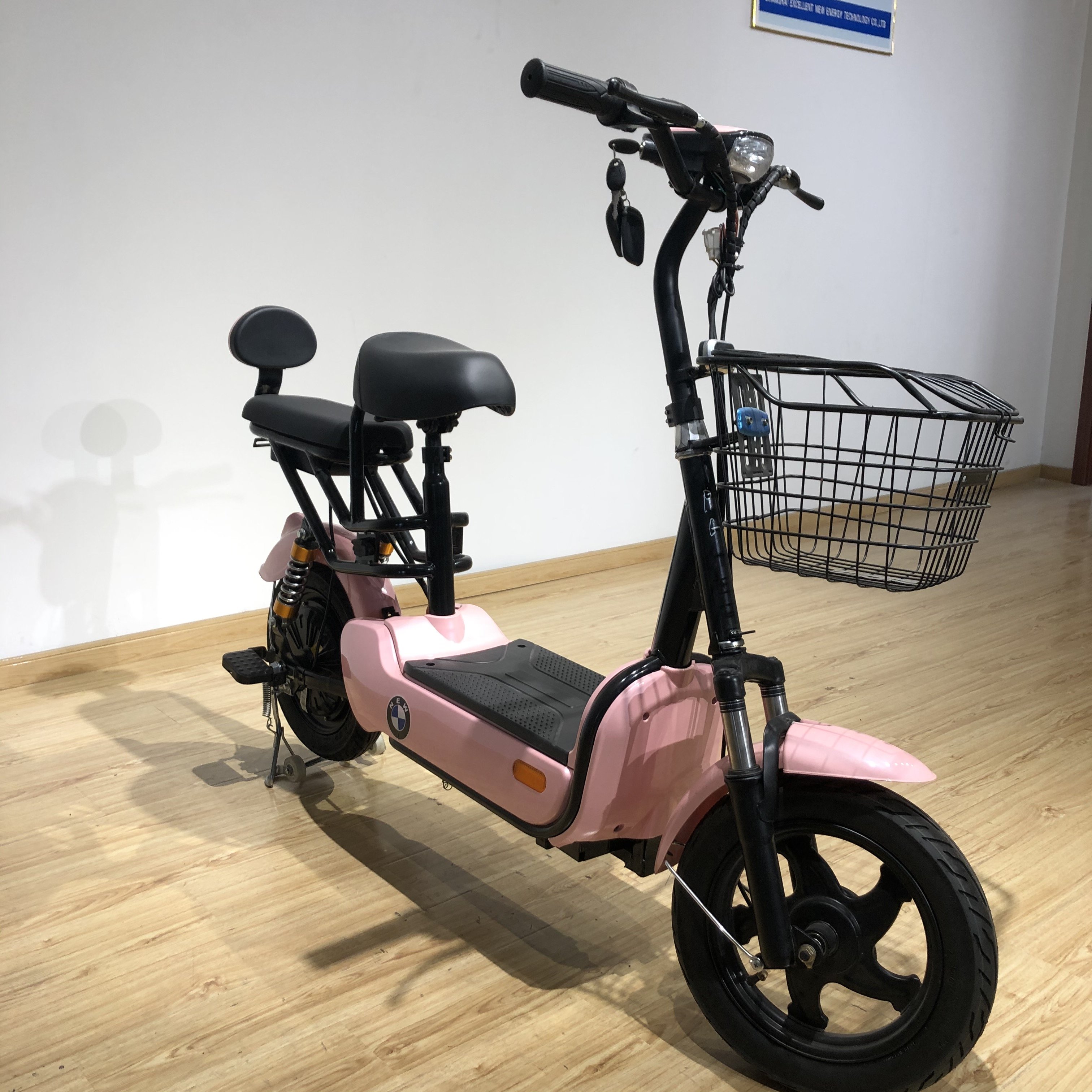 Unique Design Hot Sale Fashion Small E-scooter Mini Scooter for Young Girl and Lady