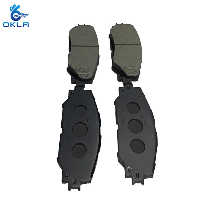 Spare Parts Car Auto Brake Systems Brake Pads 04465-YZZR3 04465-02220 for TOYOTA