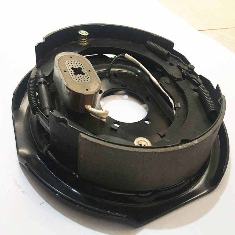 Manufacturers Supply Sucreek Brake Drum10 "12" Drum Brake Assembly Various Models Supporting Car Auto and Motorcycle Accessories