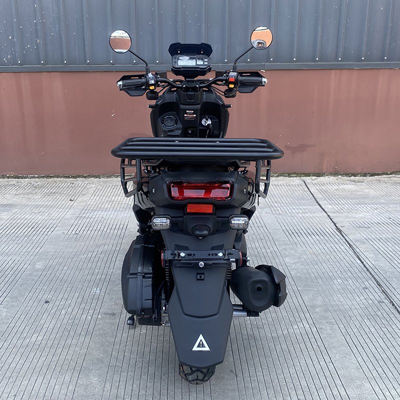 EPA DOT Certified 150CC & 200CC Gasoline Scooters Adult Motorcycles Moped With Front and Rear Disc Brake on Sale