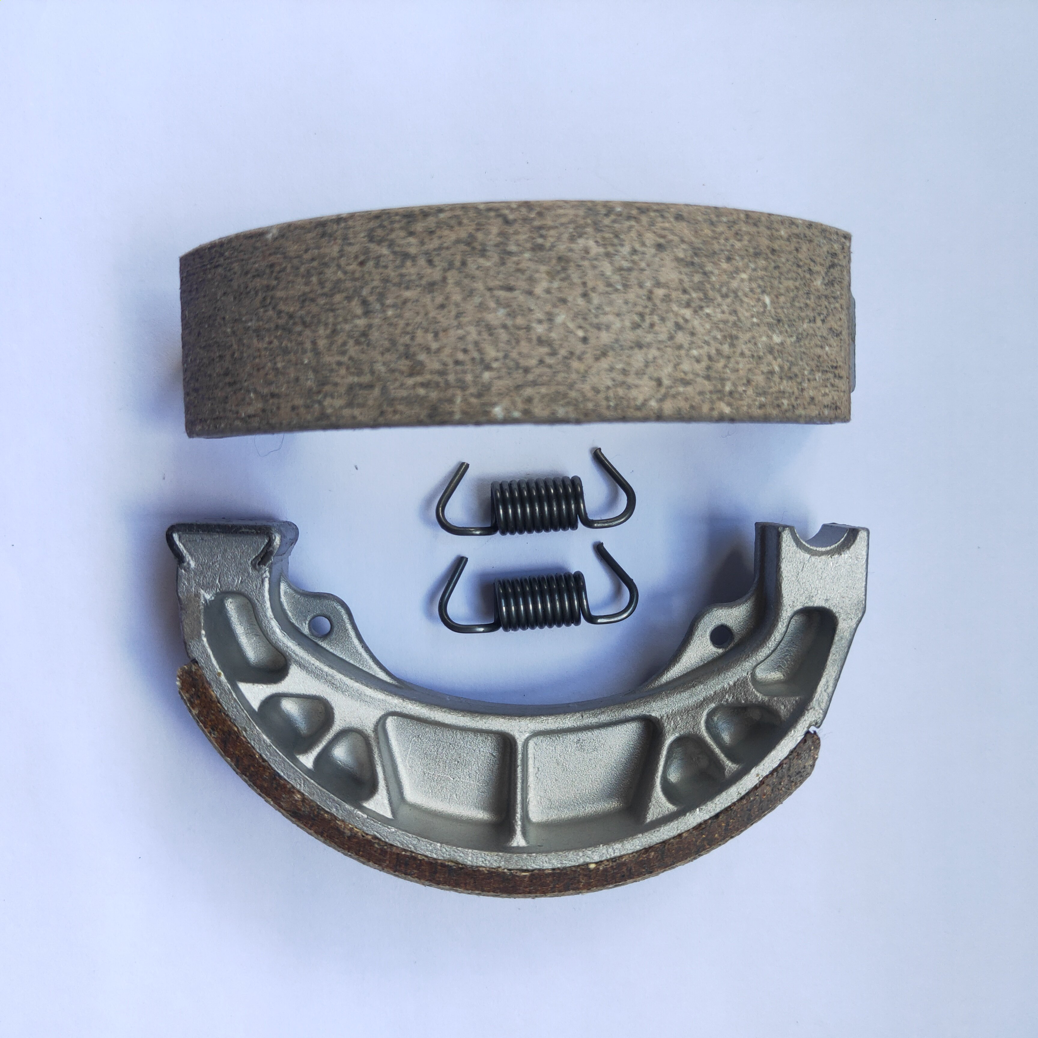 CG125 CD70 GRAND XRM Motorcycle Brake Shoe with Good Brake Shoe Lining