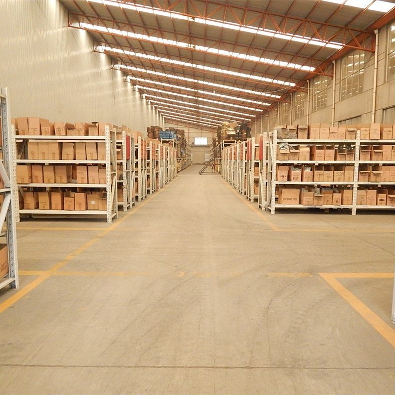 No Noise Disc Brake Pads Low Metal Brake Pad Supplier