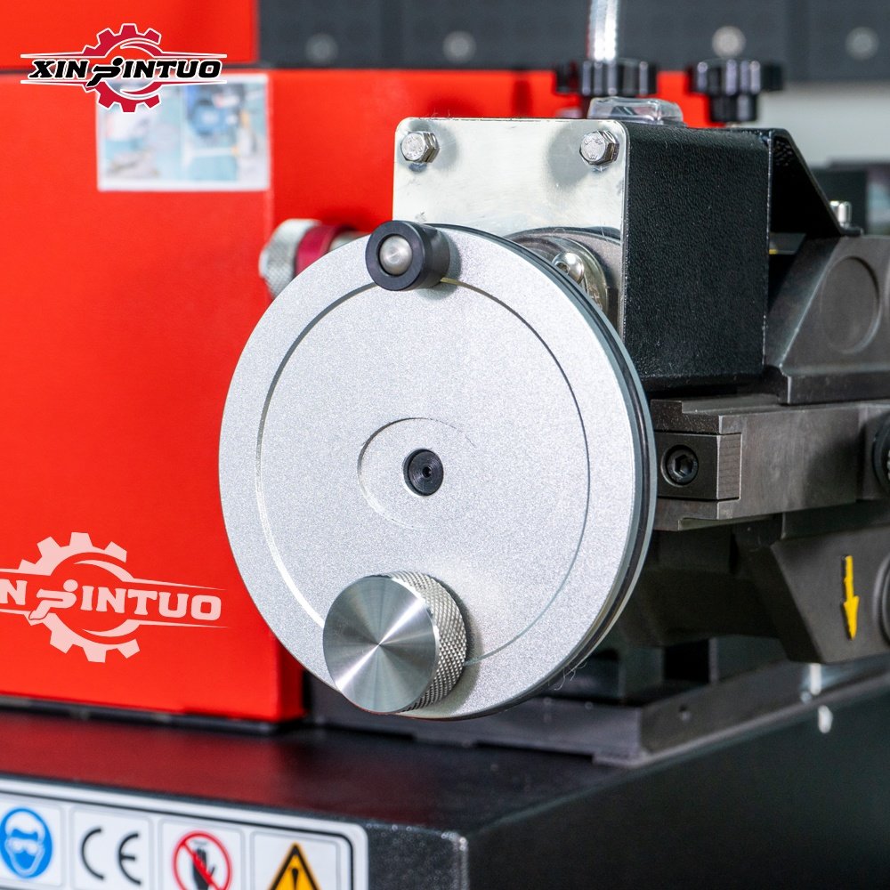 Xinjintuo Hot Sale Brake Discs and Drums Rotor Cutting and Grinding Lathe Machine