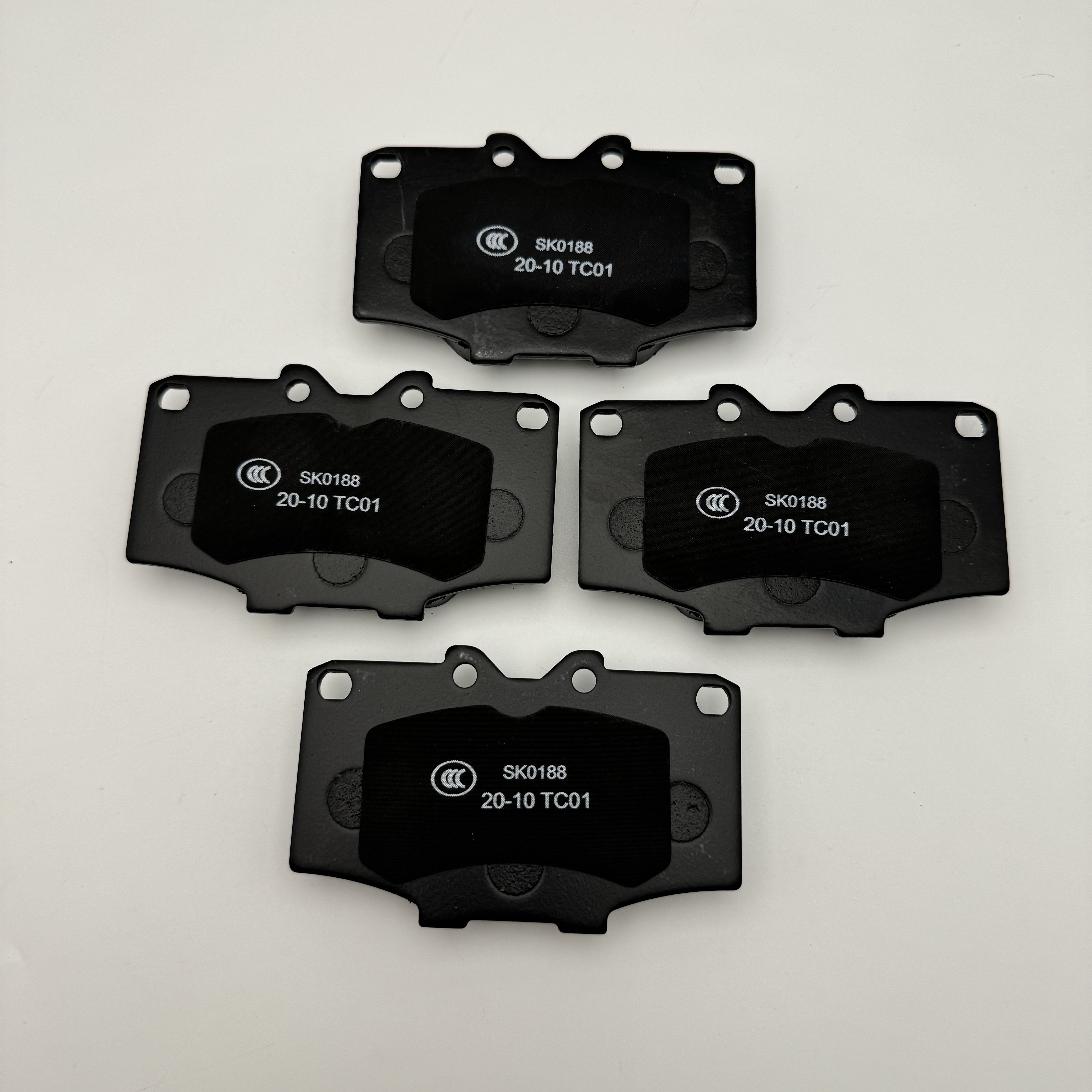 Brake Pad Factory Wholesale VKZ and Custom Brake Pads Semi-metallic Ceramic Brake Pads KD2259 AN50K SP1378 D137 D2020 GDB352