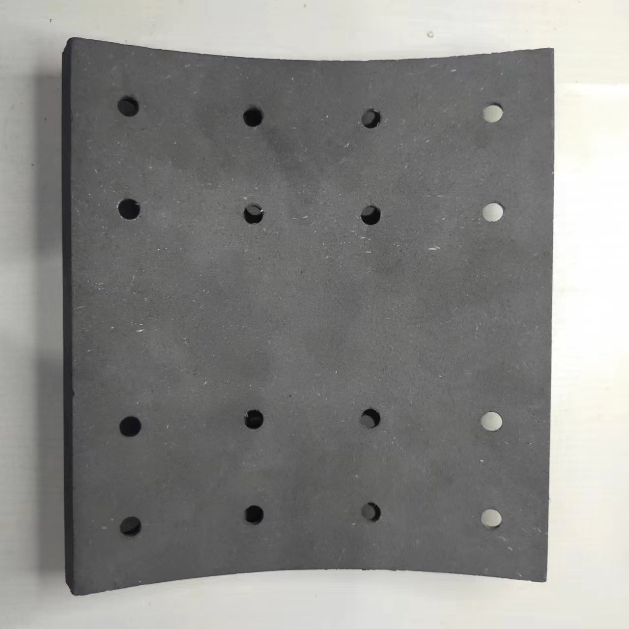 China Factory Sells Carbon Fiber Asbestos Free Brake Pads 19890 19891 at the Best Price for Dongfeng Trucks