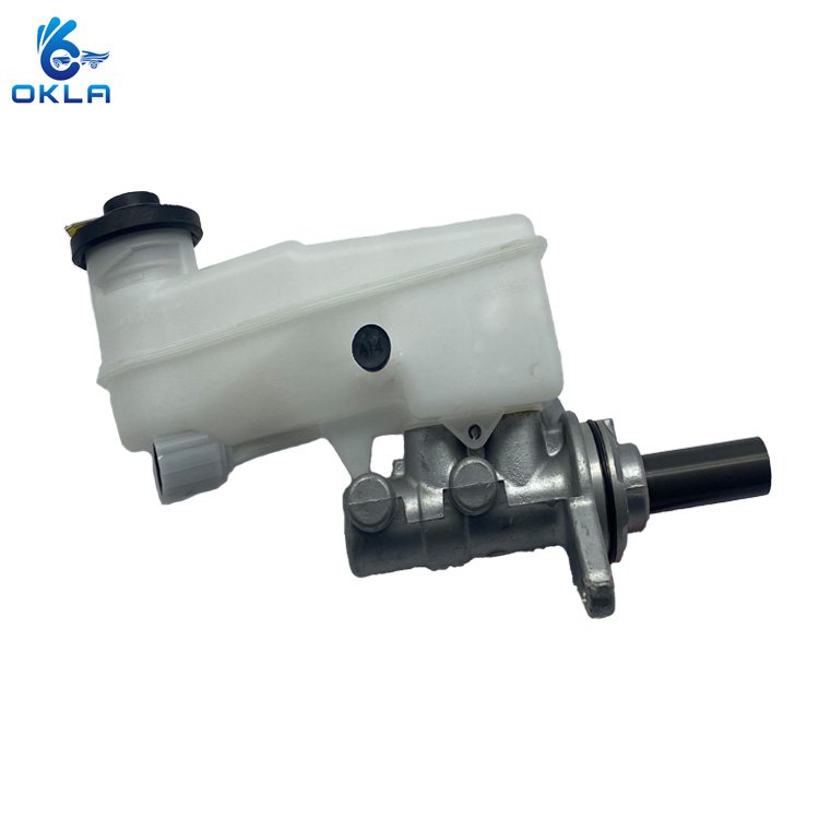Factory Price Auto Brake System for Toyota Hilux 2WD 4Runner RAV4 Brake Master Cylinder 47201-0K590