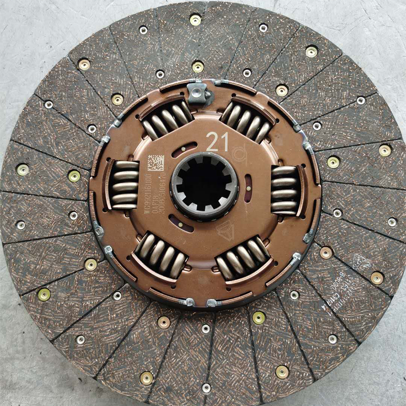 For Sinotruk HOWO 336 371 380 Dump Truck Tractor Truck Spare Parts Pull Type Large Hole Clutch Pressure Plate