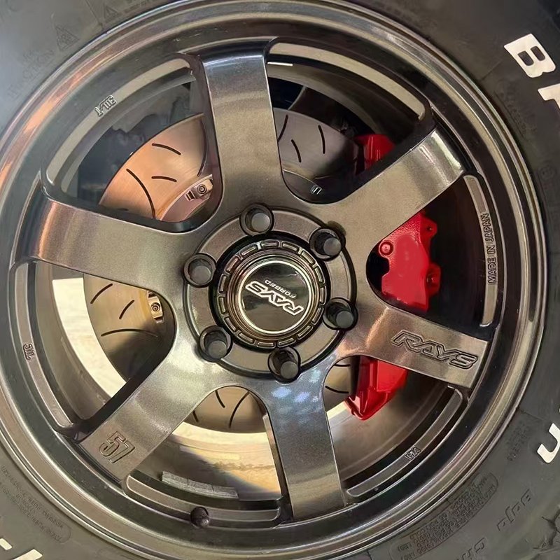 GT8 Racing Brake Calipers 8 Piston Big Brake Kit for BMW Audi Tesla VW Golf Civic X5 A4 19 Inch Rims Honda Infiniti LC300