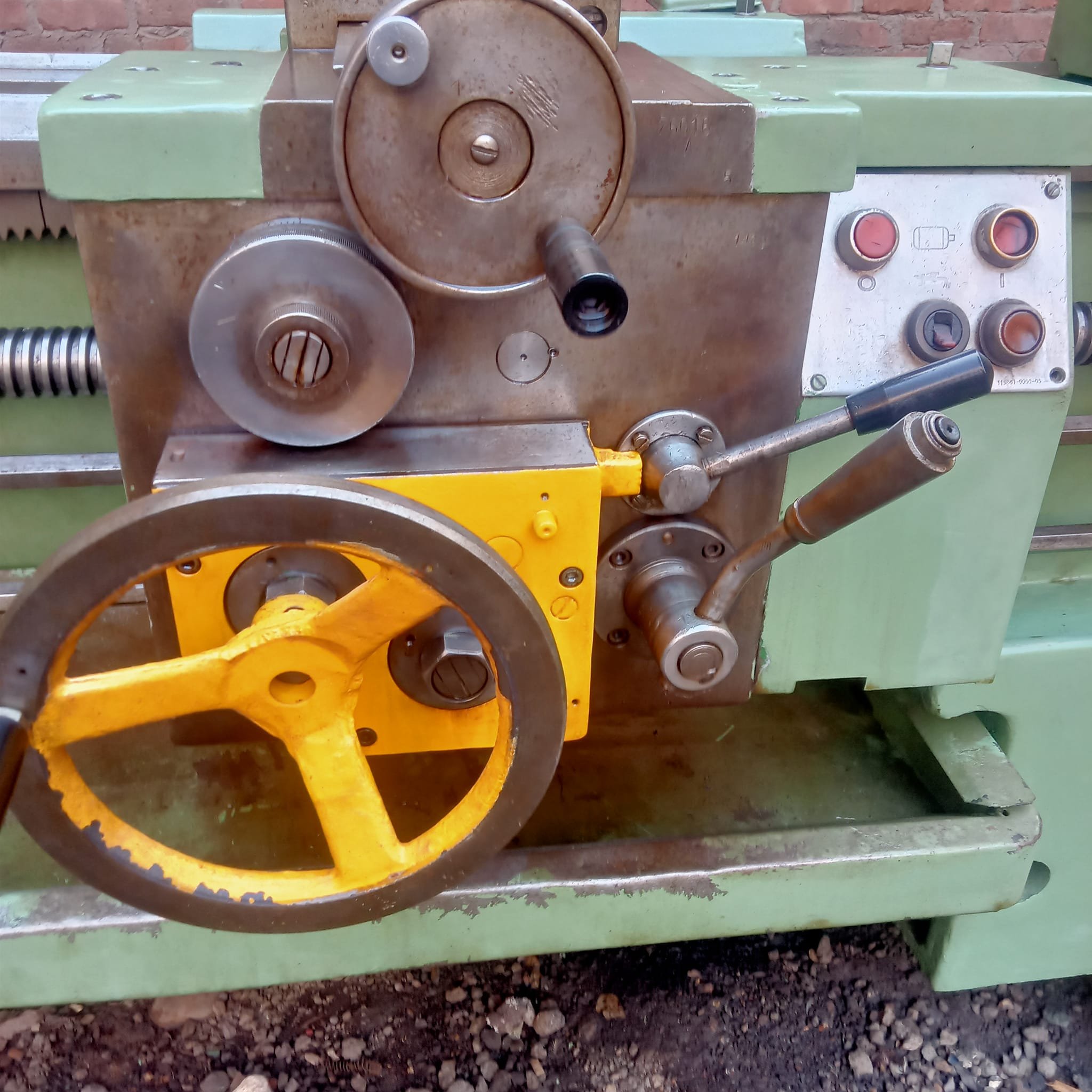 Manual Metal Lathe 2000mm Horizontal Heavy Duty Lathe Steel Drilling 2 Meters Price