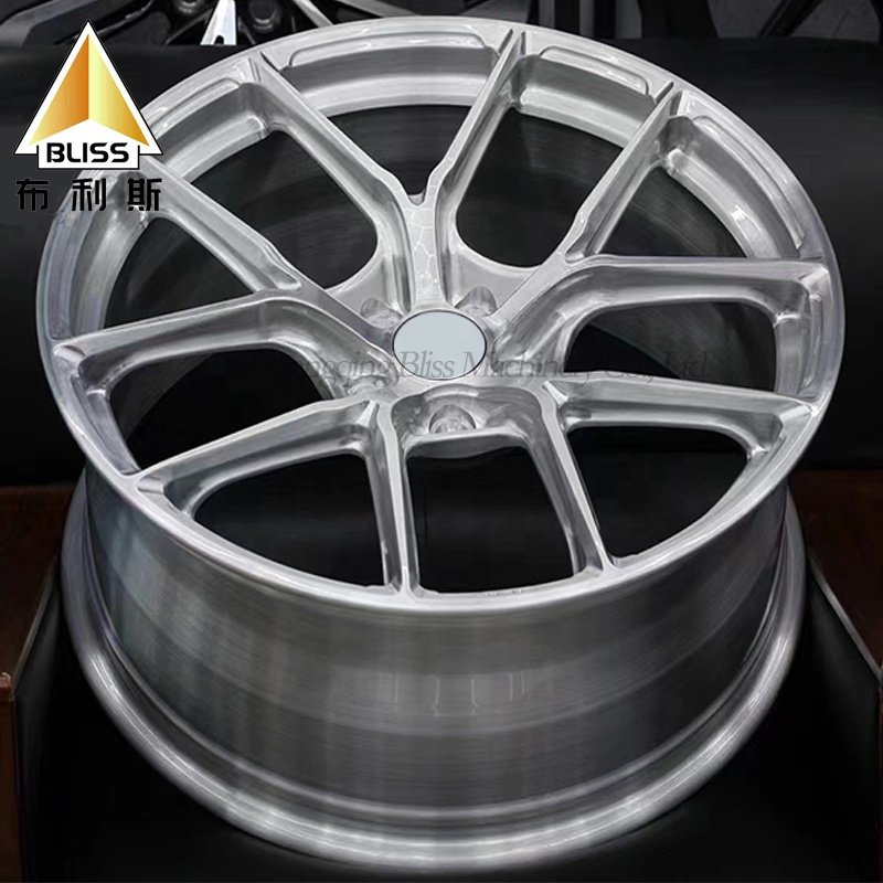 Wheel Rim ET 20 25 30 35 40 Cheap Brake Caliper Racing Spare Parts for Custom Alloy Wheels Rims Car for Toyota Alpha
