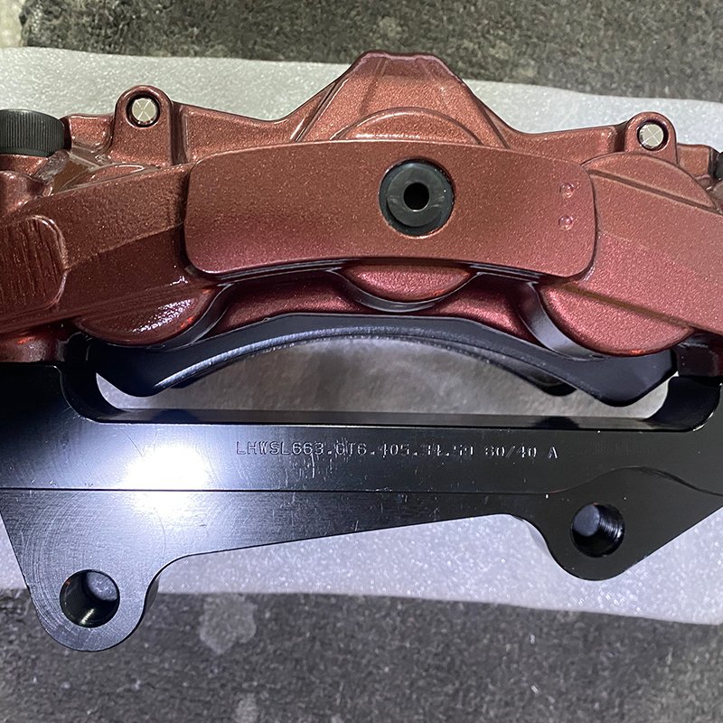 Custom Ceramic Big Brake Pads Kit Anti-Lock System Spare Parts Auto GT6 Brake Systems for E36 W212 200Sx E92 335 Dodge Charger